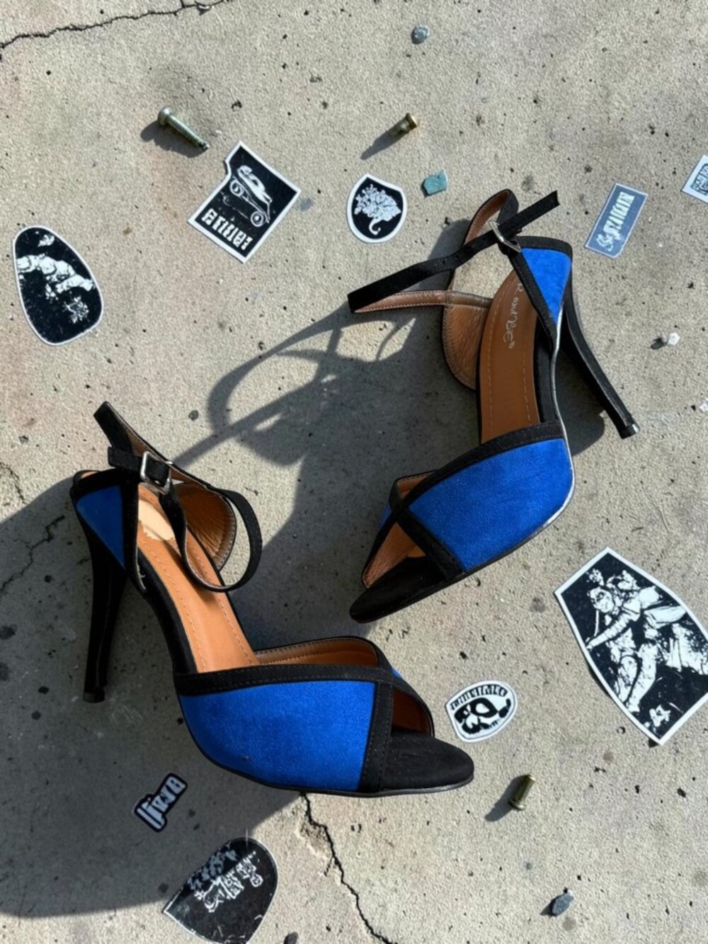 R AND BE Blue Black Heels Sandals Size 38 / US 8